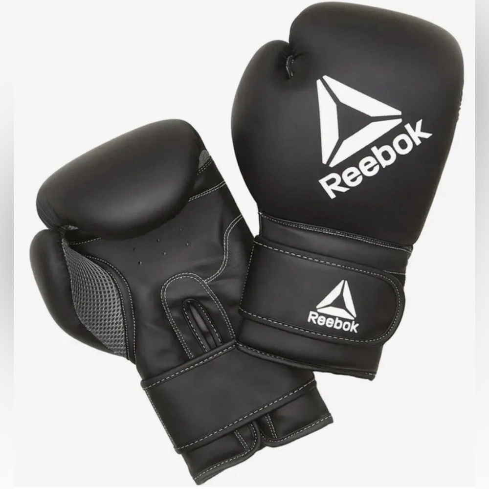 Reebok Black Padded Adult Boxing 12 oz Gloves Punch Sparring MMA Training OSFA